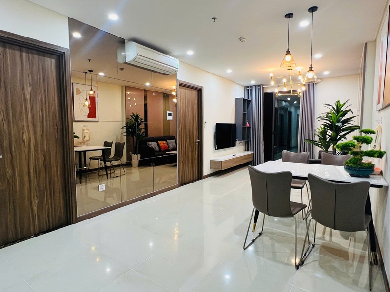 Ảnh b&agrave;n ăn v&agrave; tủ lưu trữ căn I4-9.08
